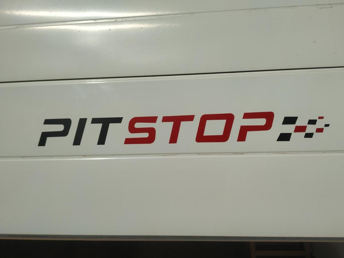 Pit Stop Málaga Kültér fotó